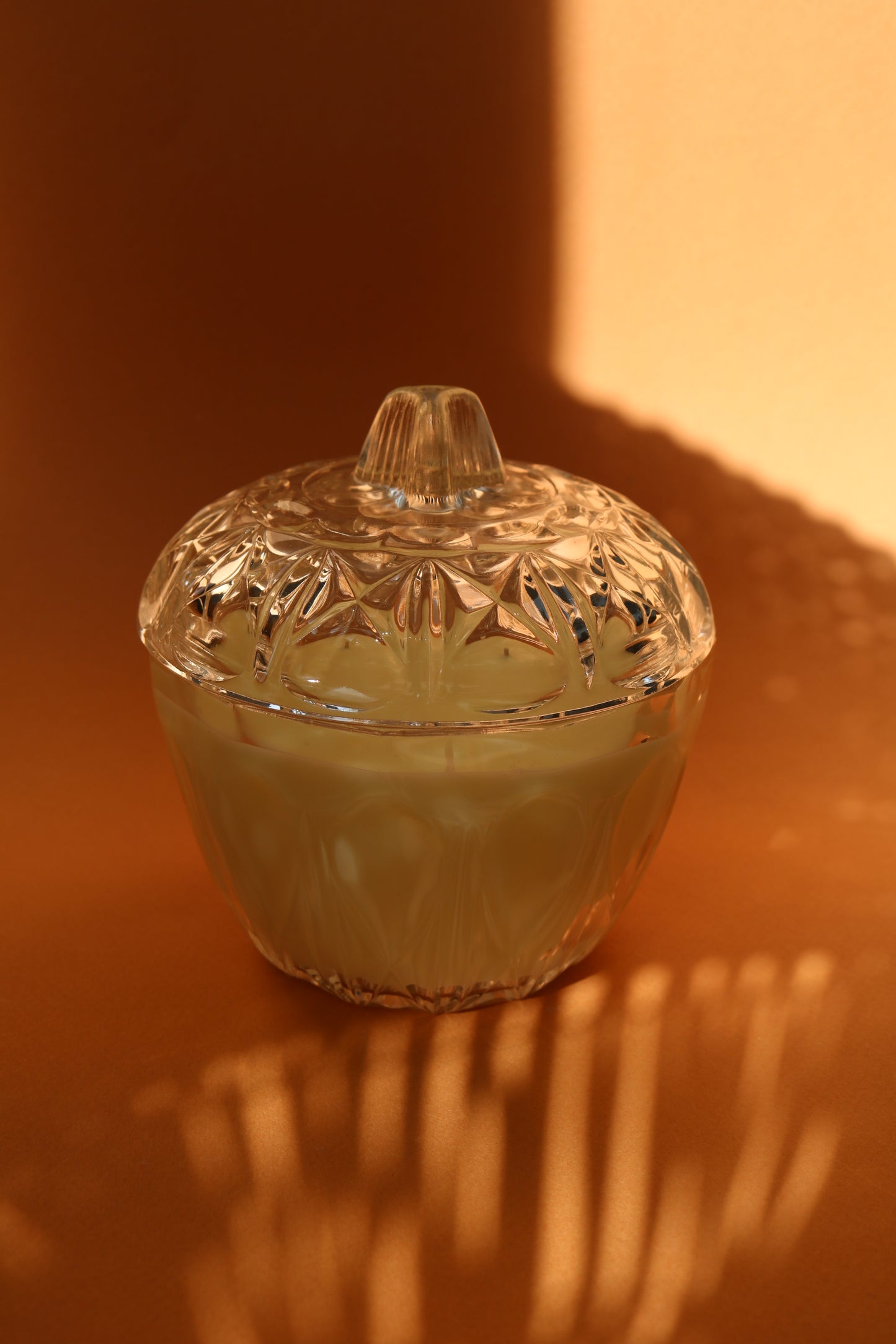 Joli sucrier en verre